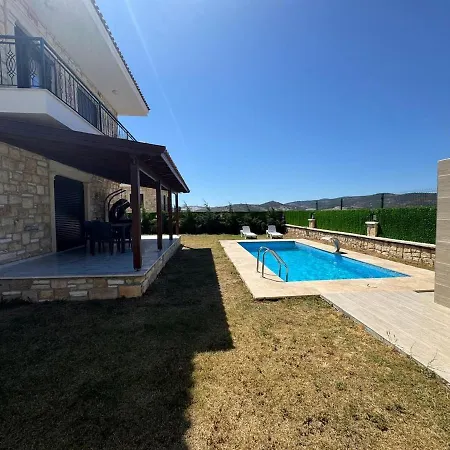 Charming With Swimming Pool * Foça